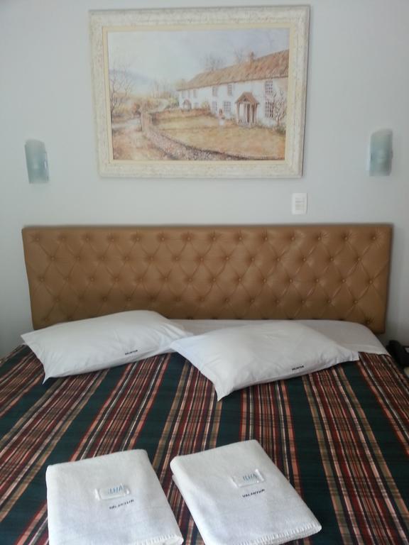Hotel Pousada Valintur Balneário Camboriú Rom bilde
