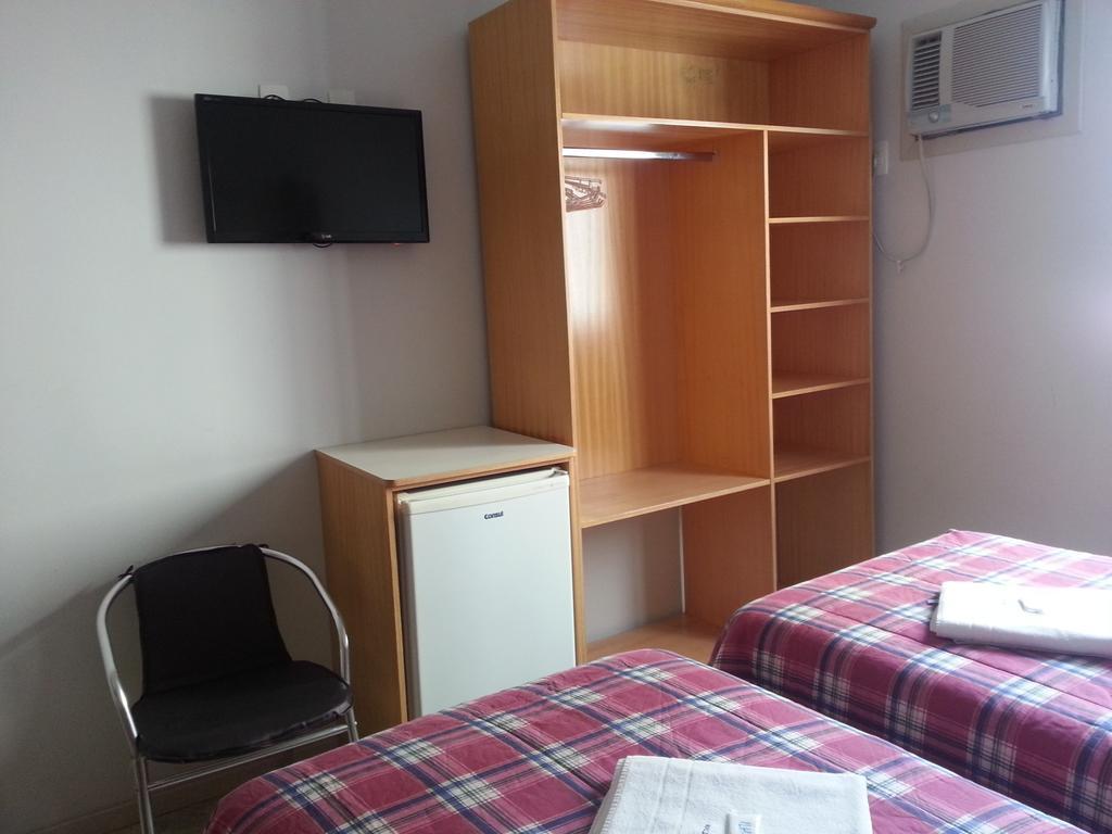 Hotel Pousada Valintur Balneário Camboriú Rom bilde