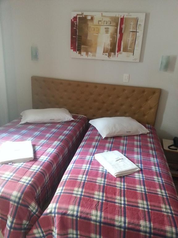 Hotel Pousada Valintur Balneário Camboriú Rom bilde